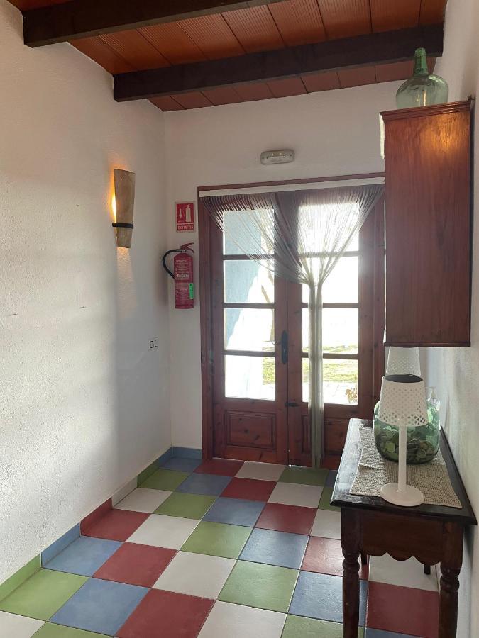 Allotjament Rural Illa De Mar Делтебре Екстериор снимка